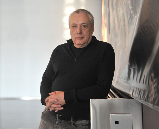 Егон Савин: Живимо загледани у себе и сопствене илузије